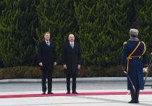 Official welcoming ceremony held for President of Romania (PHOTO/VIDEO)