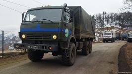 Convoy of Russian peacekeepers passes freely along Azerbaijan's Lachin-Khankendi road (PHOTO)