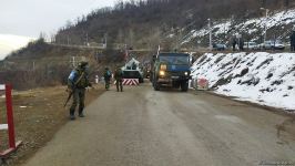Trucks of Russian peacekeepers pass freely along Azerbaijan's Lachin-Khankendi road (PHOTO)
