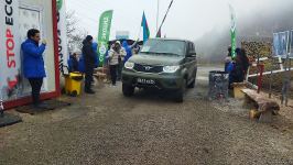 Vehicles of Russian peacekeepers pass freely along Azerbaijan's Lachin-Khankendi road (PHOTO)