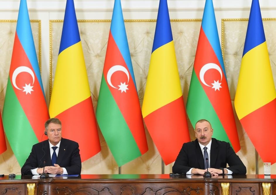 President Ilham Aliyev, President Klaus Iohannis make press statements (PHOTO/VIDEO)