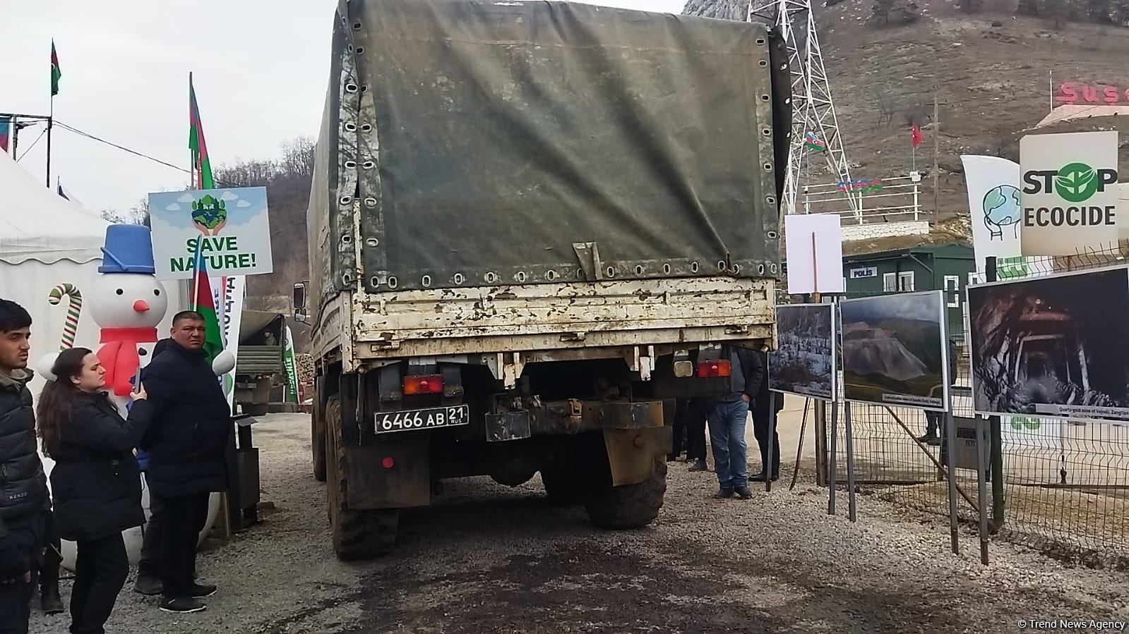 Supply vehicles of Russian peacekeepers pass freely along Azerbaijan's Lachin-Khankendi road (PHOTO)