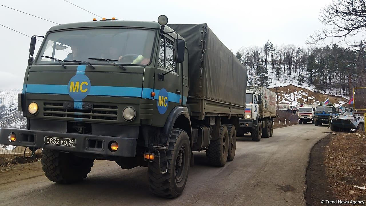 Convoy of Russian peacekeepers passes freely along Azerbaijan's Lachin-Khankendi road (PHOTO)