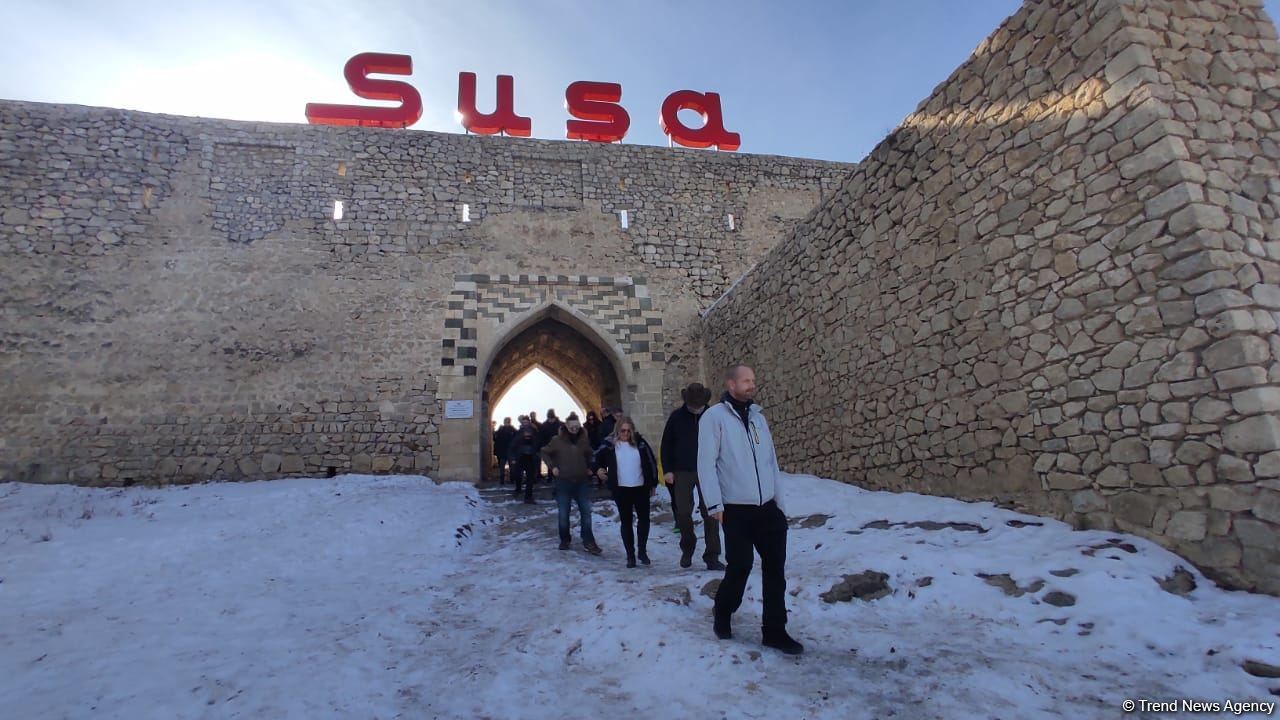 World-famous travelers visit Shusha fortress in Azerbaijan (PHOTO)