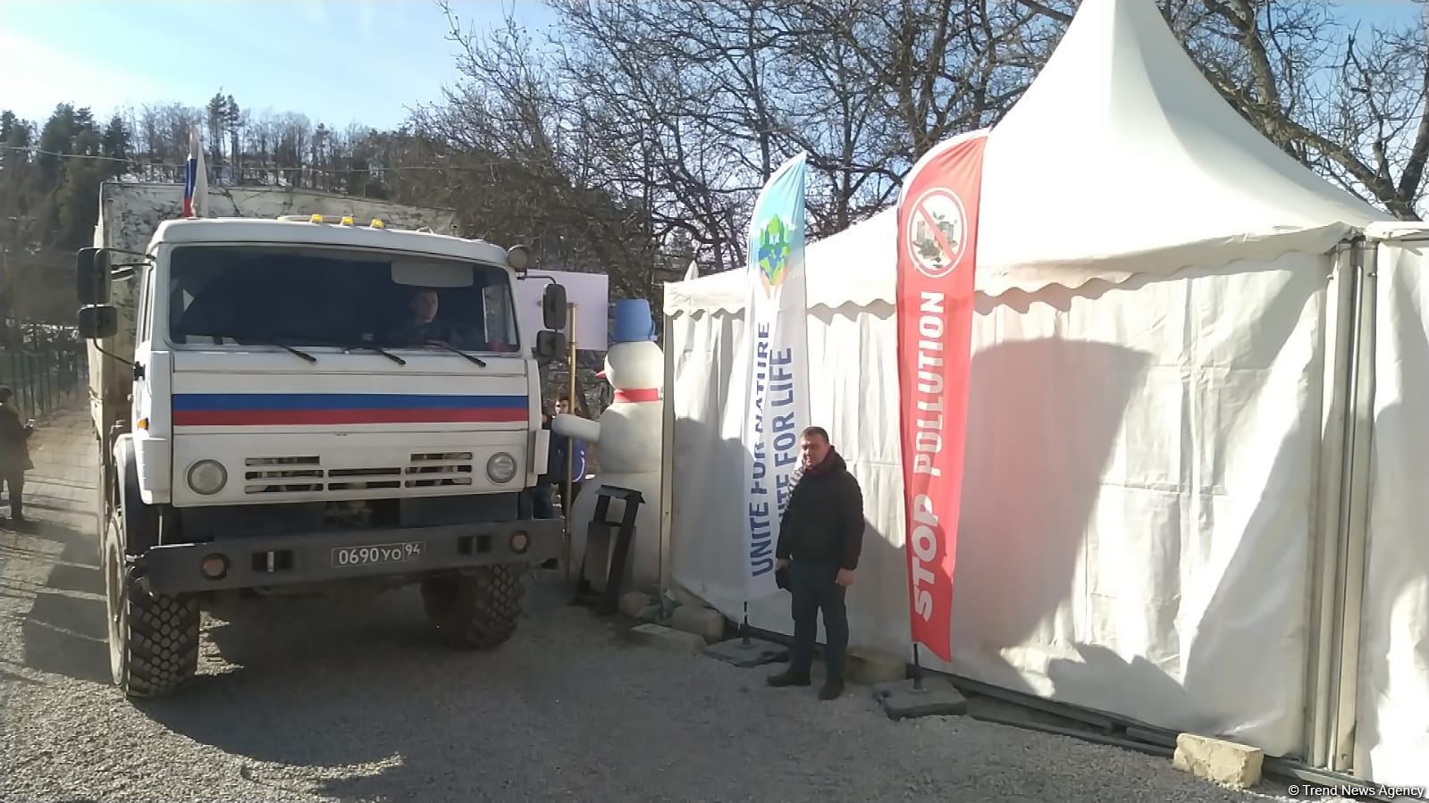 Over dozen vehicles of Russian peacekeepers pass freely along Azerbaijan's Lachin-Khankendi road (PHOTO)