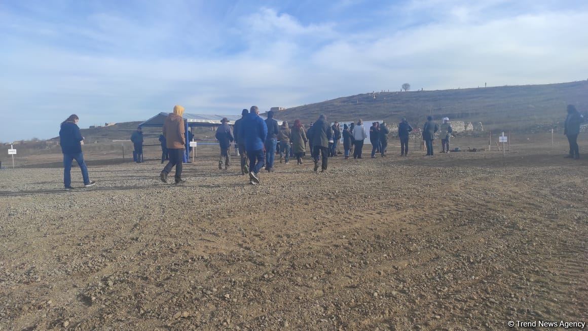 World-famous travelers arrive in Azerbaijan's Fuzuli, observe demining process (PHOTO)