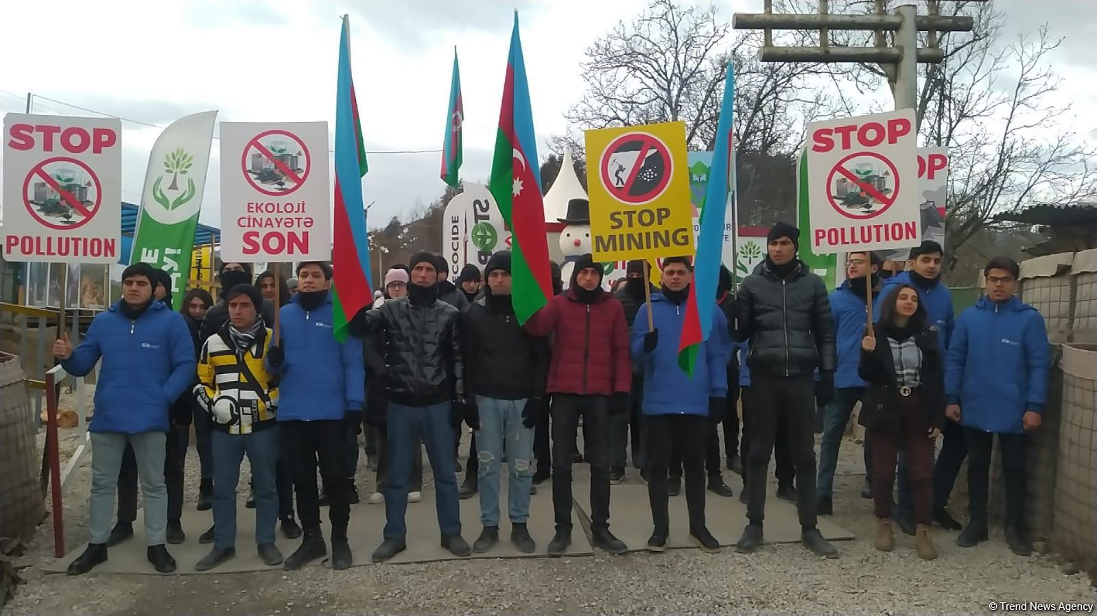 Peaceful protest of Azerbaijani eco-activists continues on Lachin-Khankendi road (PHOTO)