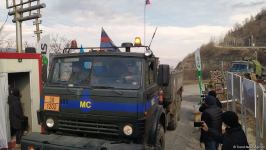Supply vehicles of Russian peacekeepers pass freely along Azerbaijan's Lachin-Khankendi road (PHOTO)