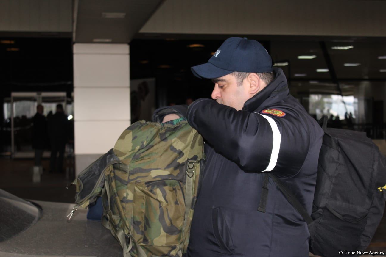 Azerbaijanis doing search & rescue operations in quake-hit Türkiye (PHOTO)