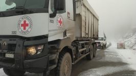 ICRC convoy moves freely along Azerbaijan's Lachin-Khankendi road (PHOTO)
