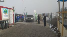 Vehicles of Russian peacekeepers move along Azerbaijan's Lachin-Khankendi road (PHOTO)