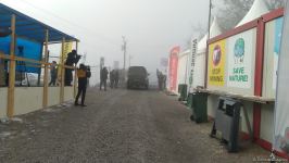 Vehicles of Russian peacekeepers move along Azerbaijan's Lachin-Khankendi road (PHOTO)
