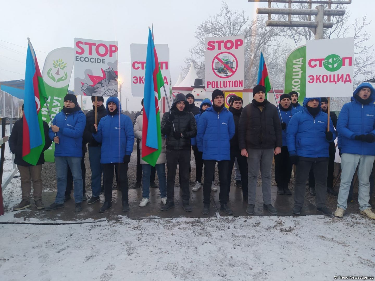 Peaceful protest of Azerbaijani eco-activists continues on Lachin-Khankendi road (PHOTO)