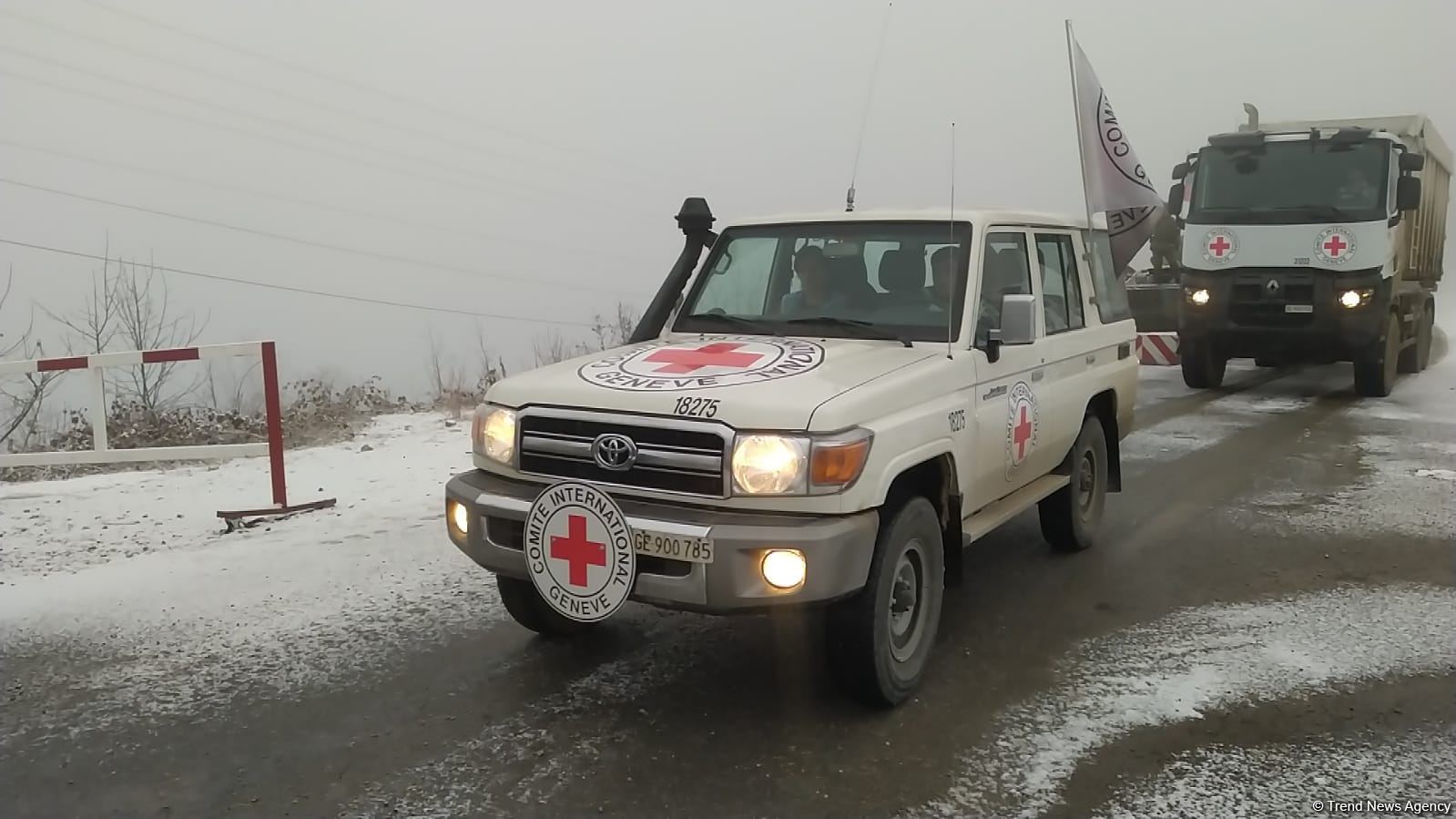 ICRC convoy moves freely along Azerbaijan's Lachin-Khankendi road (PHOTO)