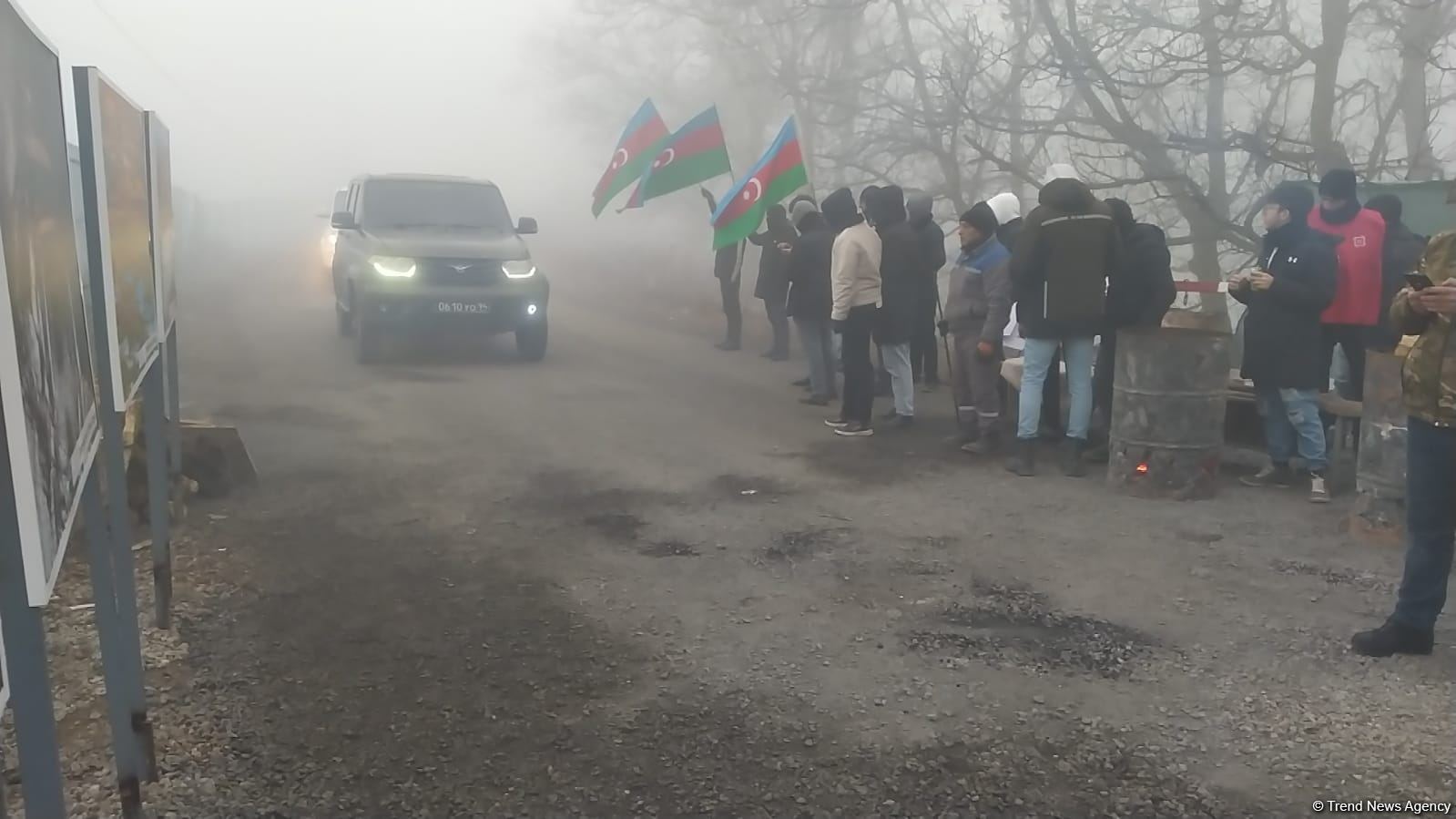 Numerous vehicles of Russian peacekeepers pass freely along Azerbaijan's Lachin-Khankendi road (PHOTO)