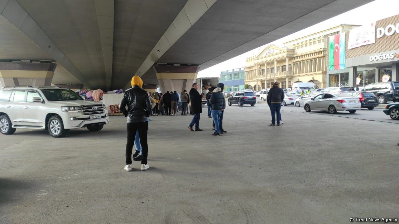 Azerbaijani citizens collecting humanitarian aid for quake-affected people in fraternal Türkiye (PHOTO/VIDEO)