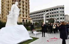 President Ilham Aliyev takes part in unveiling of monument to outstanding composer Tofig Guliyev (PHOTO)