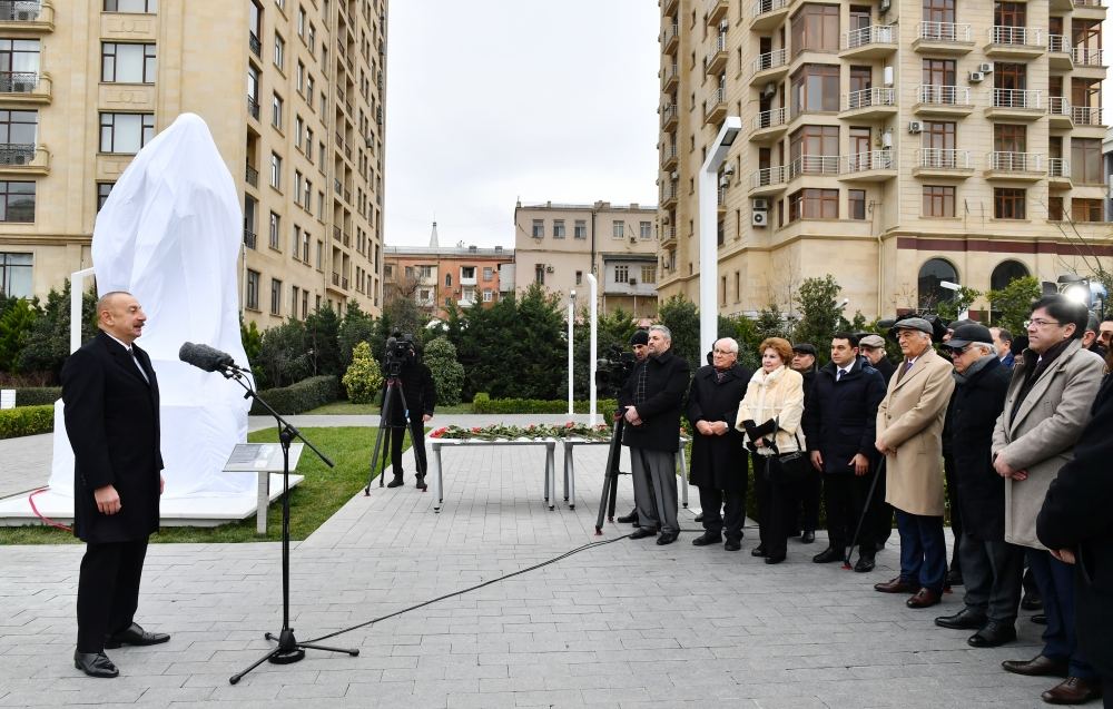 President Ilham Aliyev takes part in unveiling of monument to outstanding composer Tofig Guliyev (PHOTO)