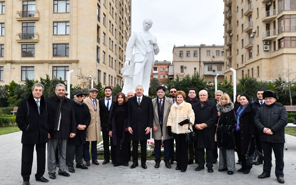 President Ilham Aliyev takes part in unveiling of monument to outstanding composer Tofig Guliyev (PHOTO)