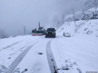 Cars of Russian peacekeepers pass freely along Azerbaijan's Lachin-Khankendi road (PHOTO)