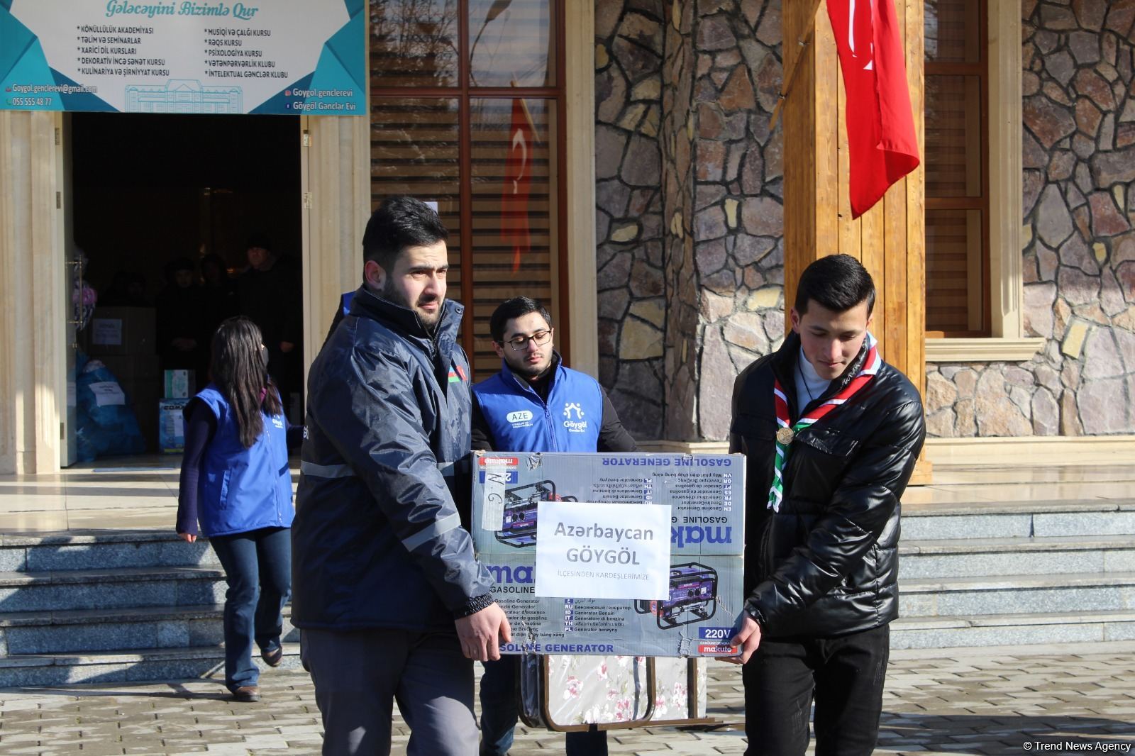 Azerbaijan's Goygol district sends humanitarian aid to quake-hit Turkish citizens (PHOTO)
