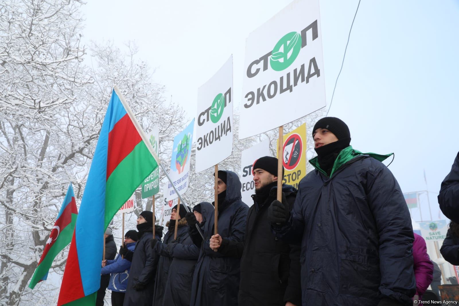 Peaceful protest of Azerbaijani eco-activists continues on Lachin-Khankendi road (PHOTO)