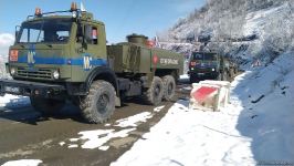 Trucks of Russian peacekeepers pass freely along Azerbaijan's Lachin-Khankendi road (PHOTO)