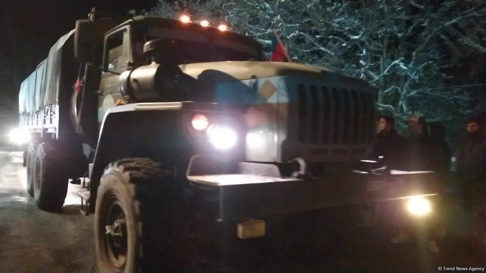Trucks of Russian peacekeepers pass freely along Azerbaijan's Lachin-Khankendi road (PHOTO)