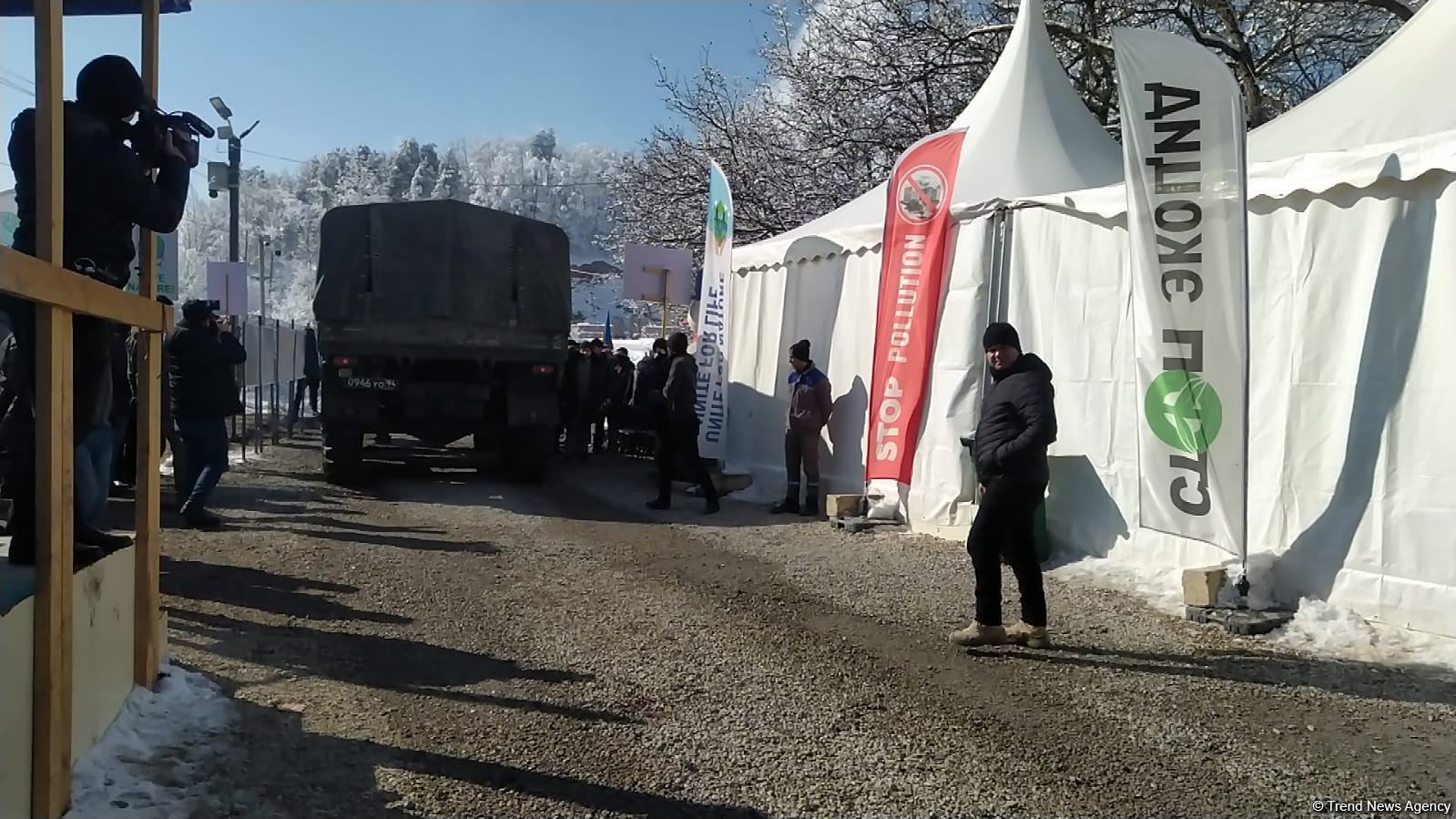 More vehicles of Russian peacekeepers pass freely along Azerbaijan's Lachin-Khankendi road (PHOTO)