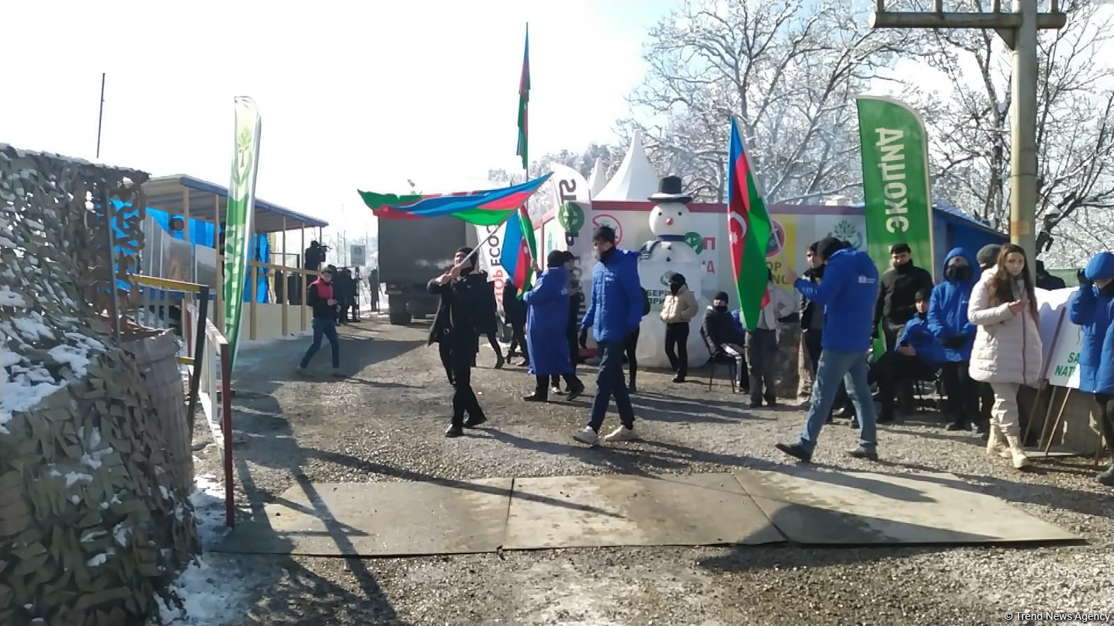 More vehicles of Russian peacekeepers pass freely along Azerbaijan's Lachin-Khankendi road (PHOTO)