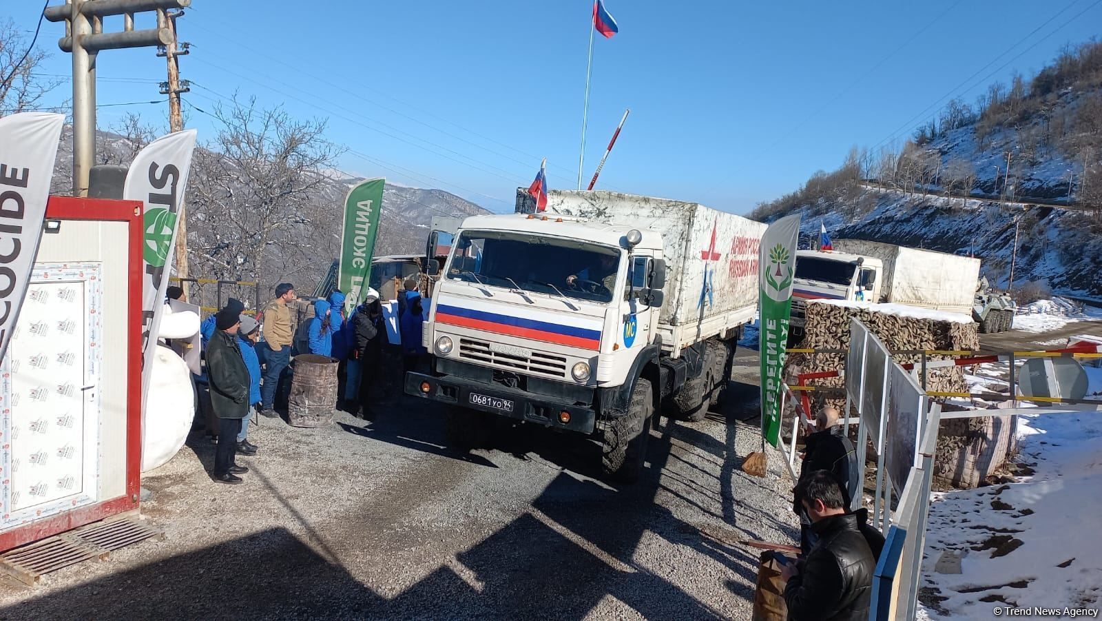 More vehicles of Russian peacekeepers drive freely along Azerbaijan's Lachin-Khankendi road (PHOTO)