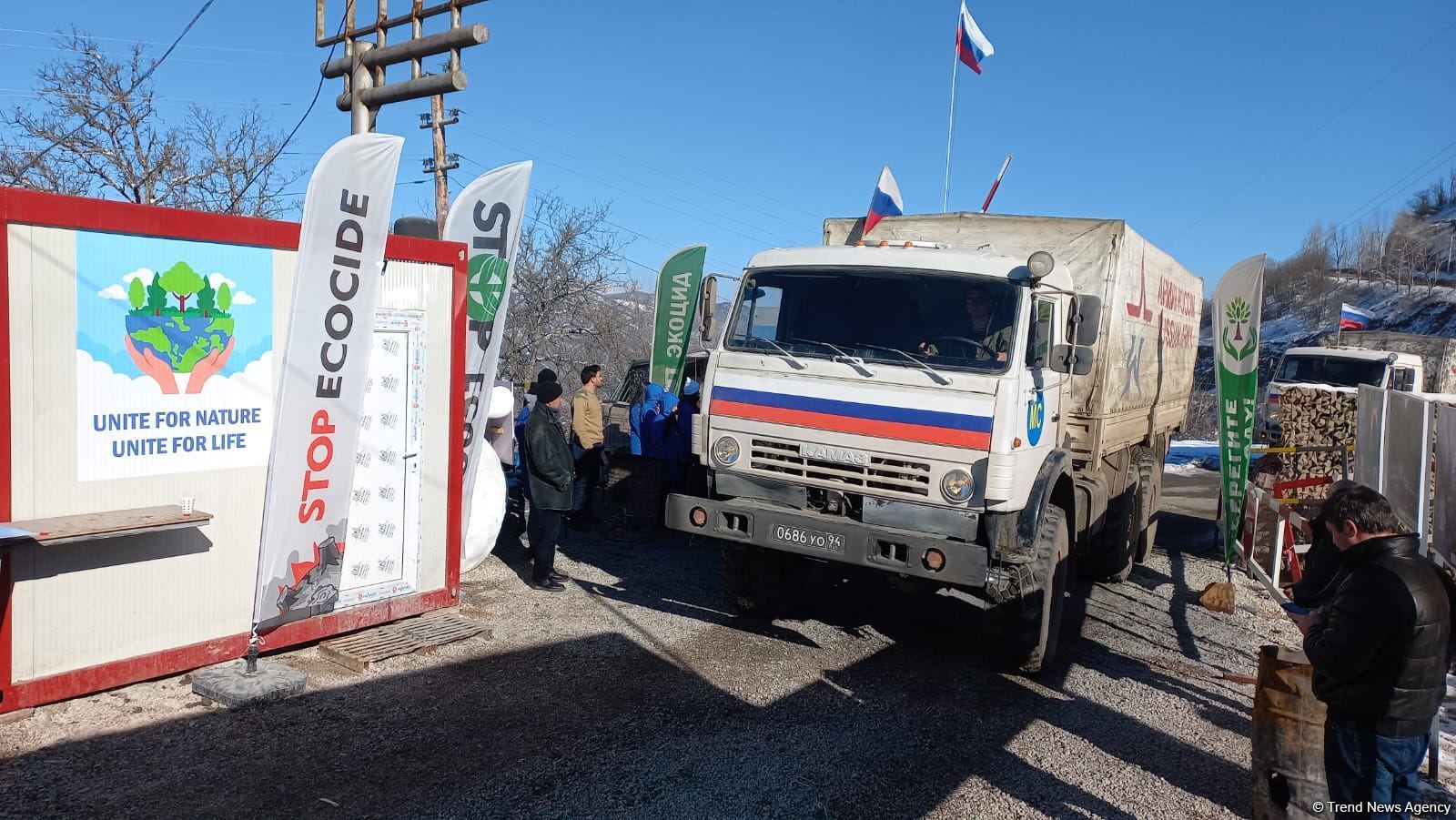More vehicles of Russian peacekeepers drive freely along Azerbaijan's Lachin-Khankendi road (PHOTO)
