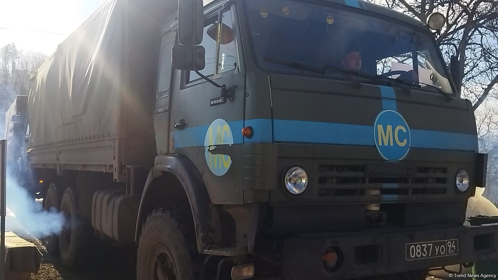 Vehicles of Russian peacekeepers pass freely along Azerbaijan's Lachin-Khankendi road (PHOTO)