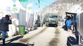 Another convoy of Russian peacekeepers drives freely along Azerbaijan's Lachin-Khankendi road (PHOTO)