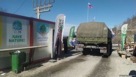 Over dozen supply vehicles of Russian peacekeepers pass freely along Azerbaijan's Lachin-Khankendi road (PHOTO)