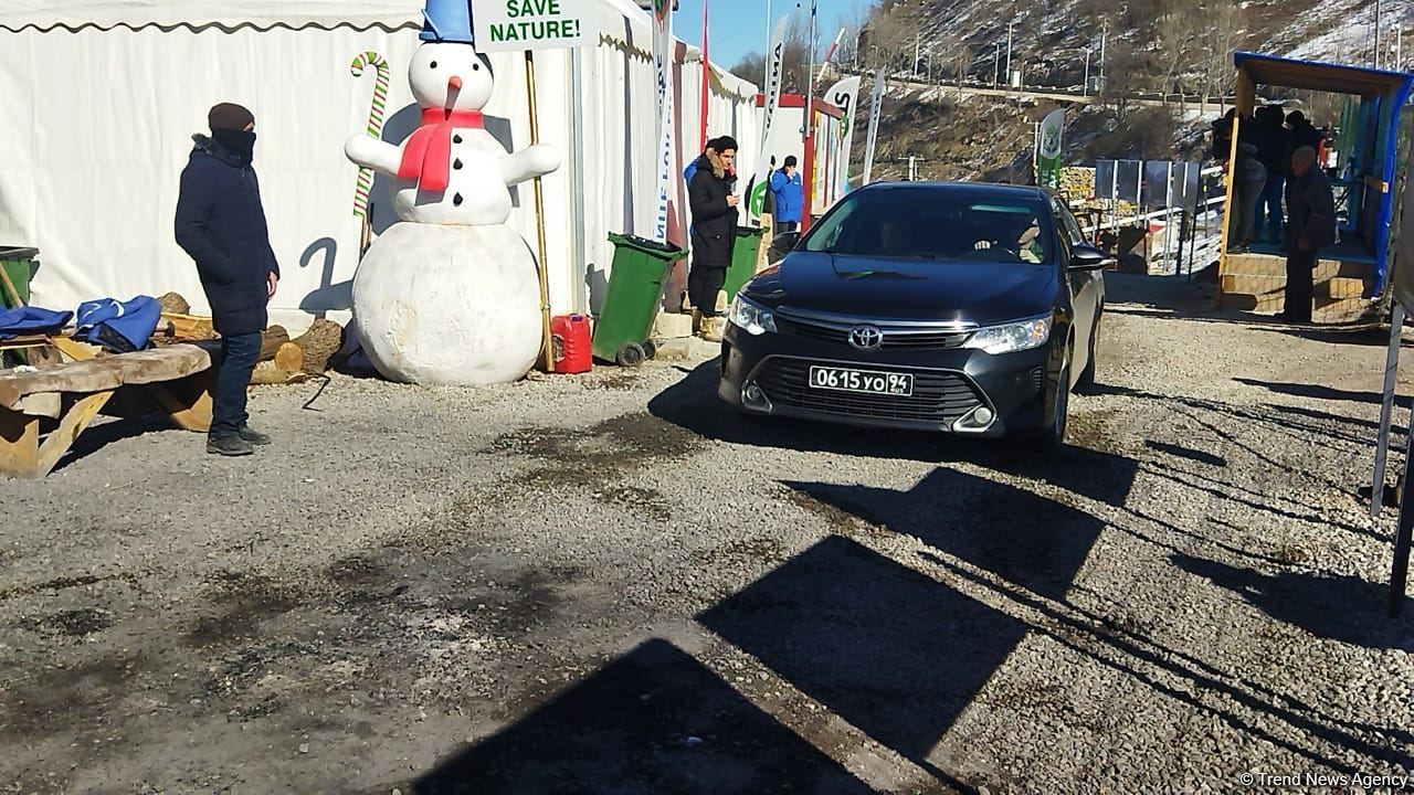 Convoy of Russian peacekeepers moves freely along Azerbaijan's Lachin-Khankendi road (PHOTO)