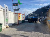 Two more vehicles of Russian peacekeepers move freely along Azerbaijan's Lachin-Khankendi road (PHOTO)