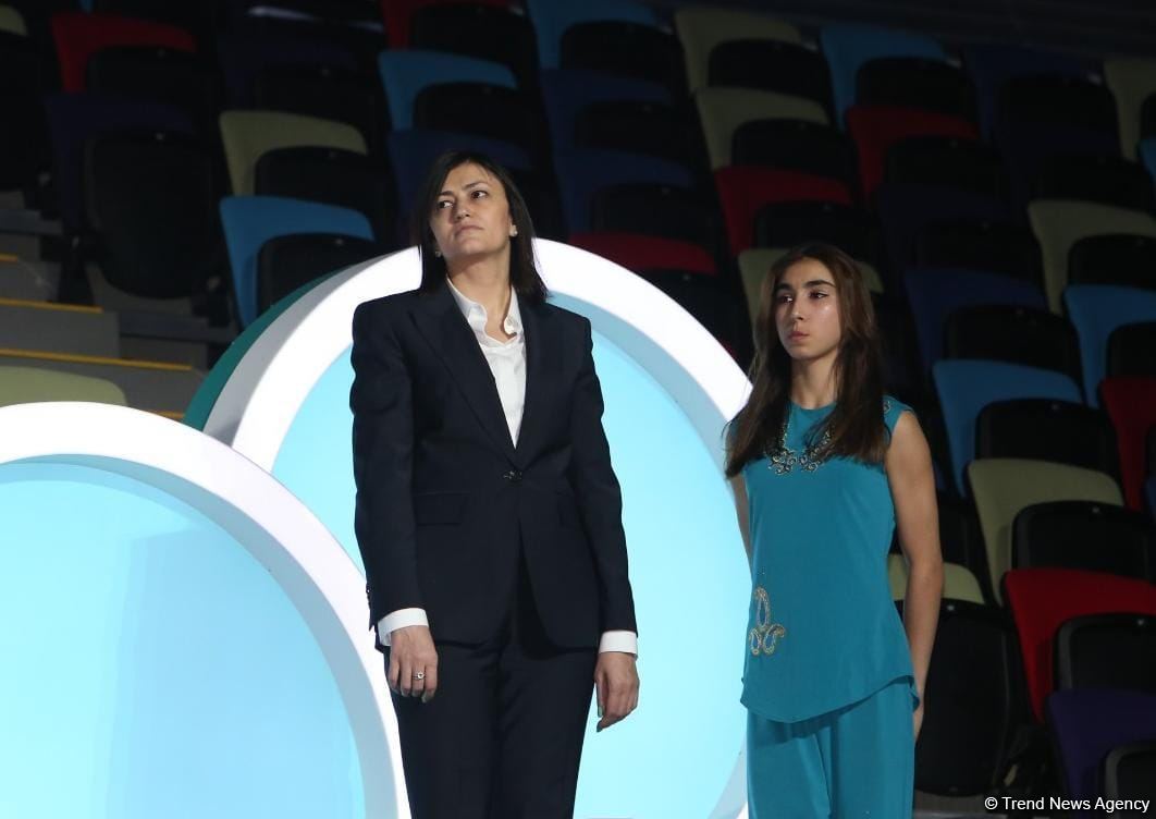 Baku hosts award ceremony for winners of Trampoline World Cup in synchronized jumping (PHOTO)