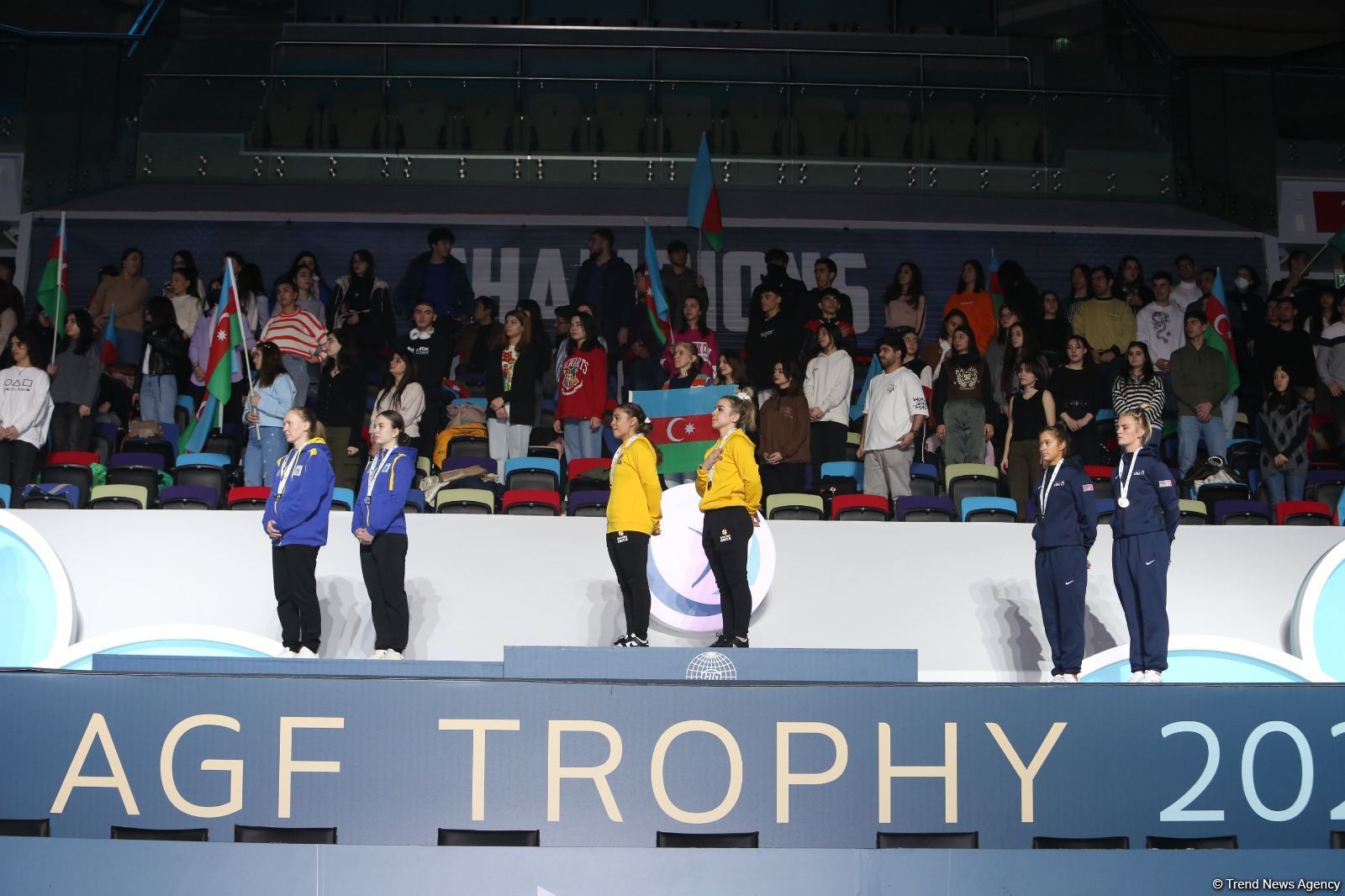 Baku hosts award ceremony for winners of Trampoline World Cup in synchronized jumping (PHOTO)