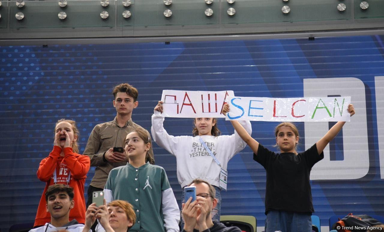Azerbaijani gymnast Seljan Makhsudova wins bronze medal at Trampoline World Cup (PHOTO)