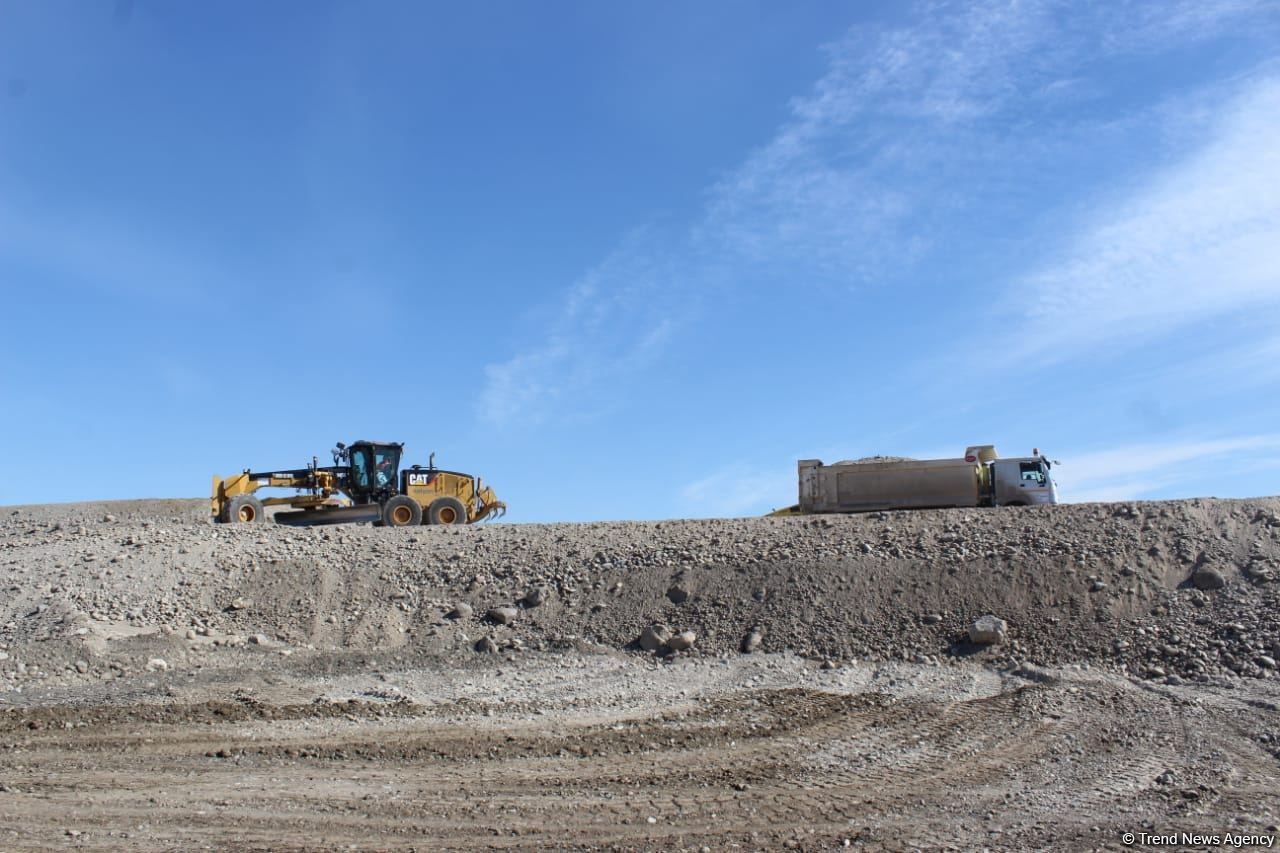 Construction of Azerbaijan's Horadiz-Aghband railway continues (PHOTO)