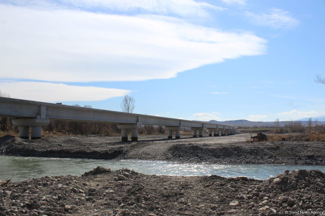Construction of Azerbaijan's Horadiz-Aghband railway continues (PHOTO)