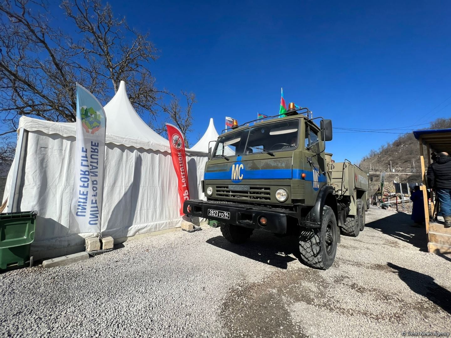 Convoy of Russian peacekeepers moves freely along Azerbaijan's Lachin-Khankendi road (PHOTO)
