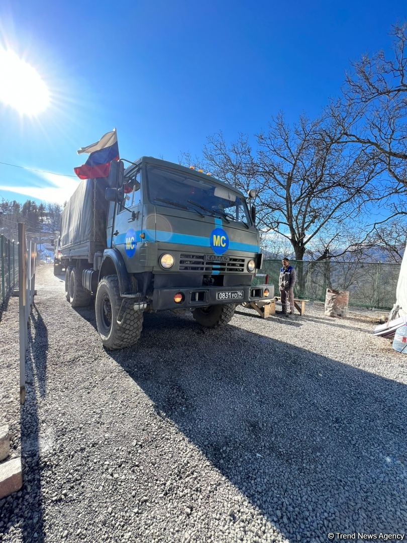 More vehicles of Russian peacekeepers pass freely along Azerbaijan's Lachin-Khankendi road (PHOTO)