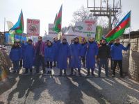 Peaceful protest of Azerbaijanis continues on Lachin-Khankendi road (PHOTO)