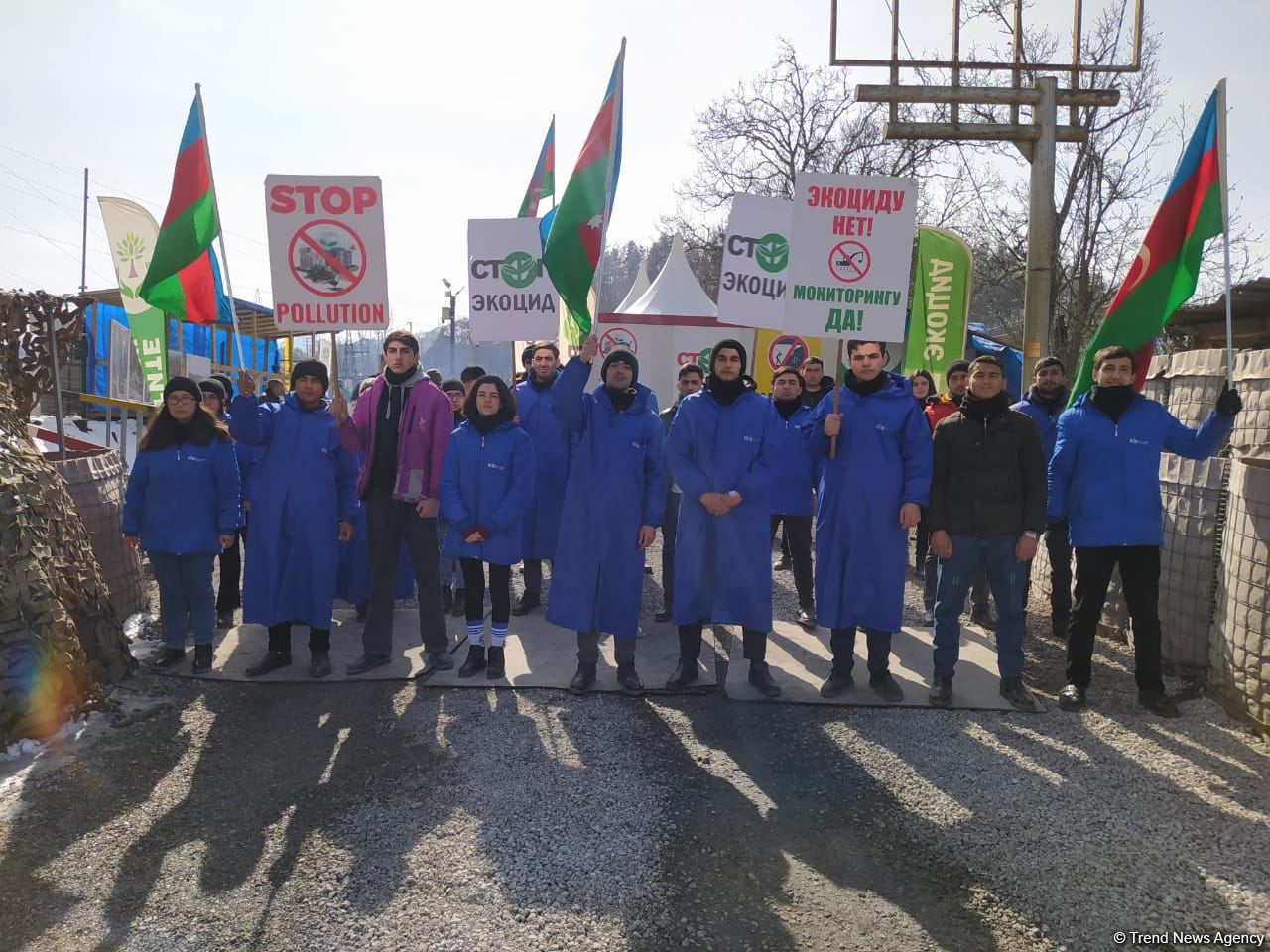 Peaceful protest of Azerbaijanis continues on Lachin-Khankendi road (PHOTO)