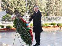 President Ilham Aliyev visits Khojaly Genocide memorial (PHOTO/VIDEO)