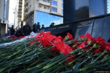 Azerbaijani people honor memory of Khojaly genocide victims (PHOTO)
