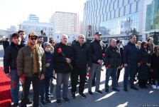 Azerbaijani people honor memory of Khojaly genocide victims (PHOTO)