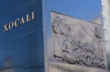 Azerbaijani people honor memory of Khojaly genocide victims (PHOTO)